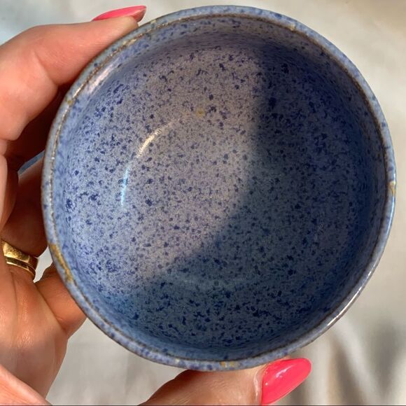 2 NESTING POTTERY BOWLS ARTIST SIGNED NOVA‎ SCOTIA - Picture 10 of 10